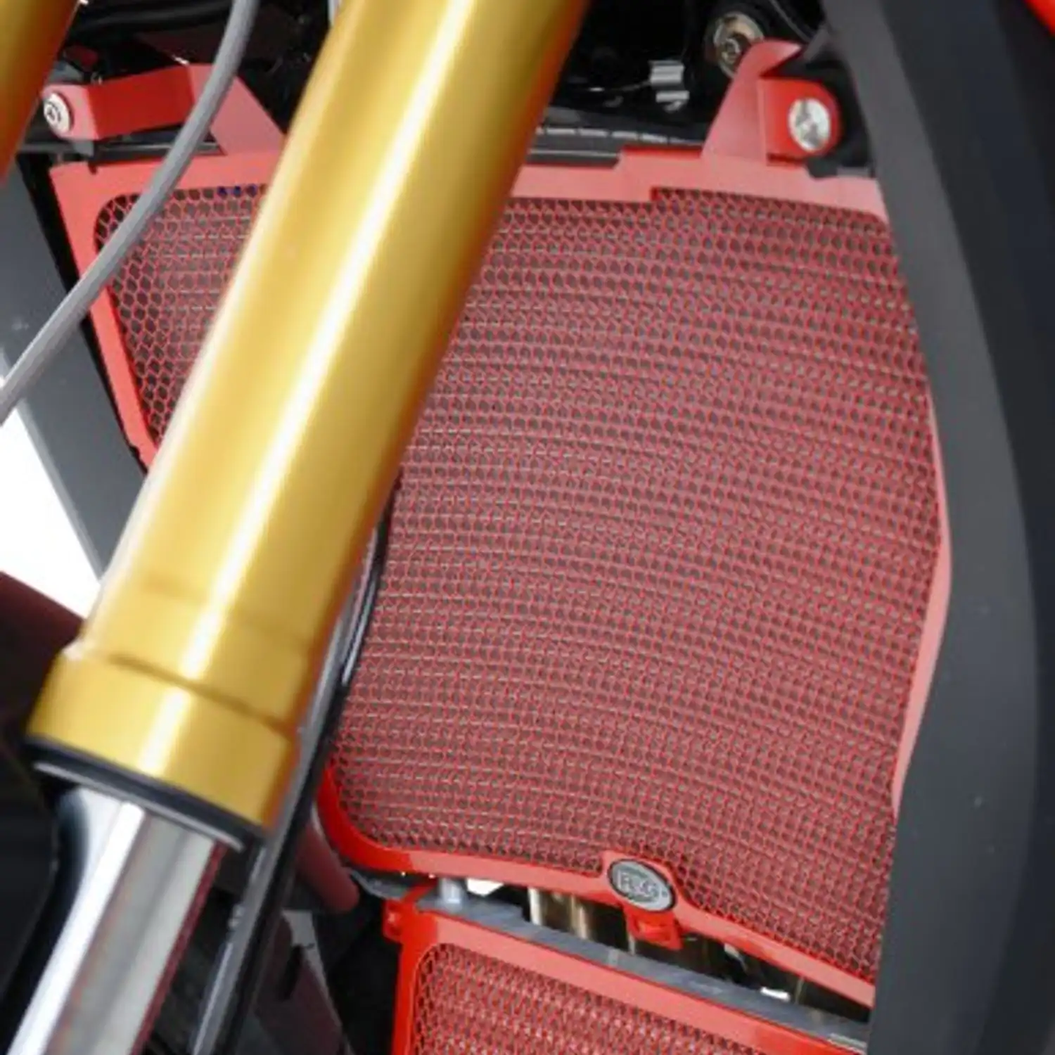 Bmw s1000xr store radiator guard