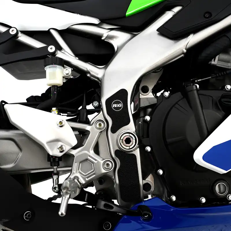 R&G Boot Guard Kit for Kawasaki ZX-25R '20- & ZX-4R(R) (SE) ’23-