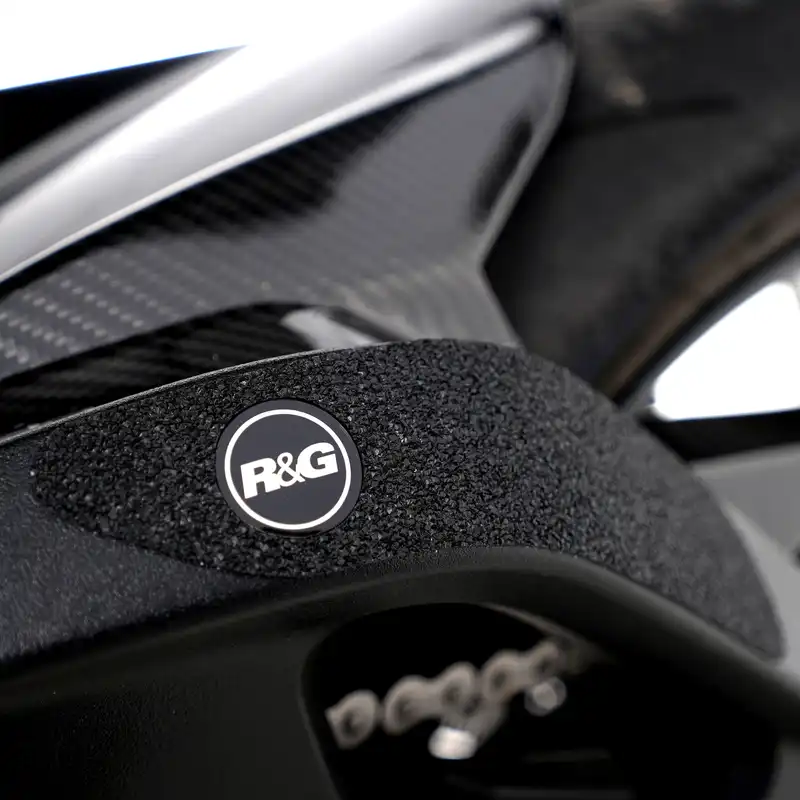 R&G Boot Guard Kit for Triumph Street Triple R / S / RS 765 '17-