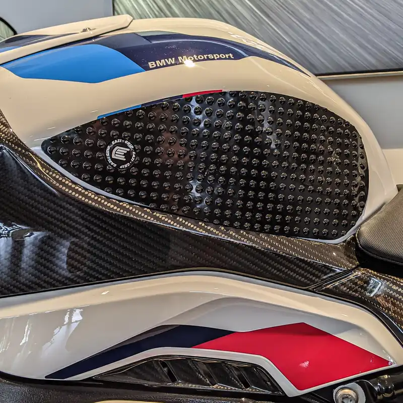 Eazi-Grip BMW M1000RR '21-25 - EVO