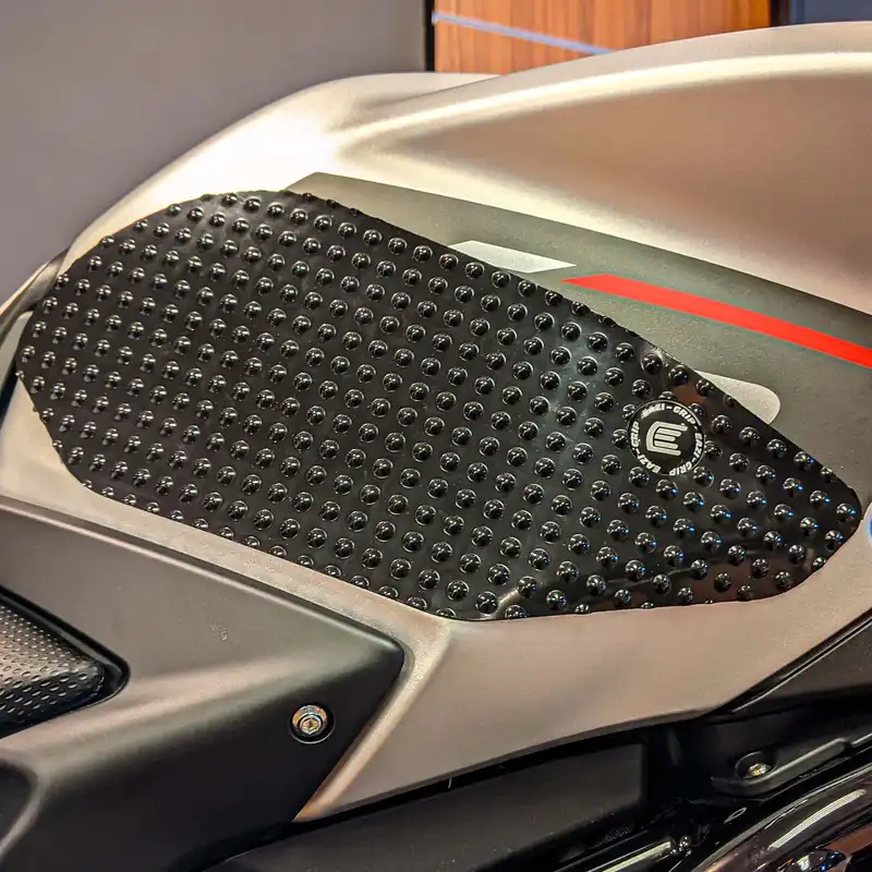 Eazi-Grip MV Agusta Brutale/ Dragster 800 '18-24  - EVO