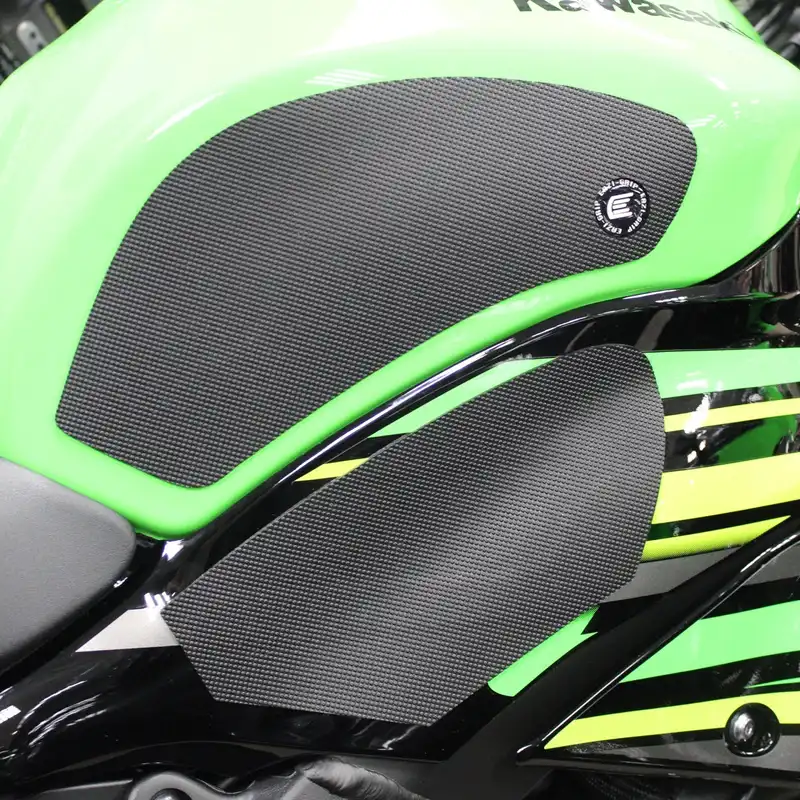Eazi-Grip Kawasaki ZX6R 2019-2024 Black Tank Grips - PRO
