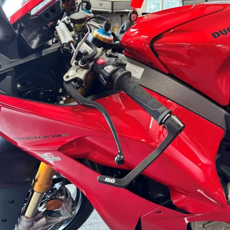 R&G Interlock Clutch Lever Guard (18-22mm Expander) 