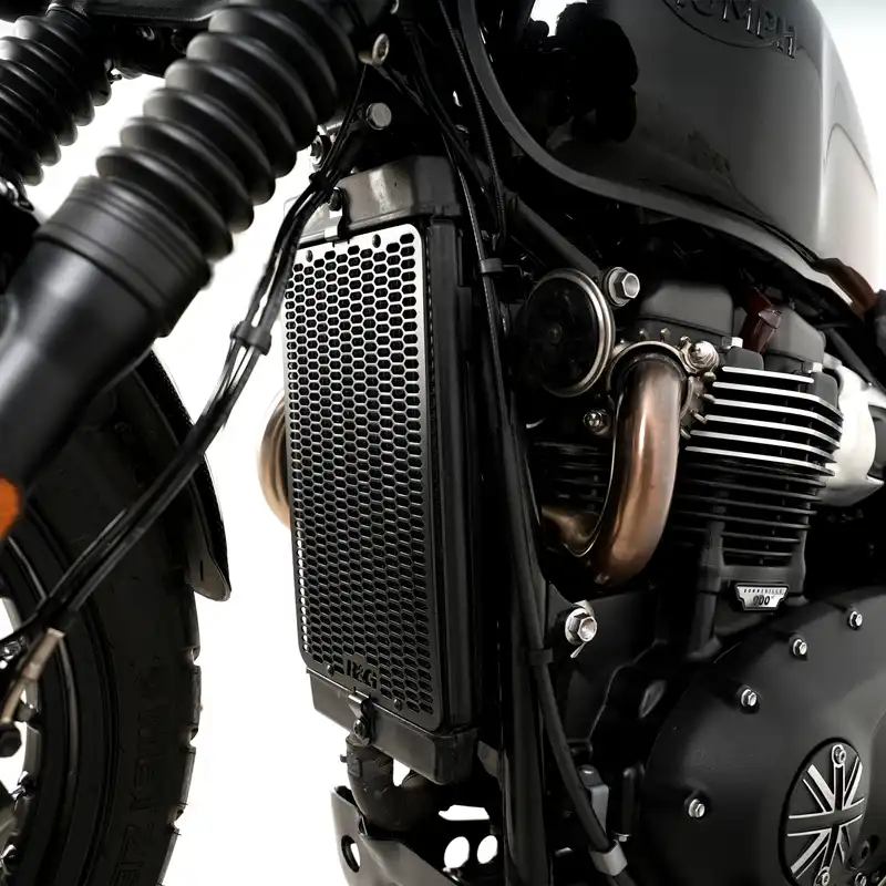 PRO Radiator Guard for Triumph Thruxton 1200, Thruxton 1200R, Street Cup '17-, Bonneville T120 '16-, Bonneville T100 '17-, Street Twin '16-, Speed Twin 1200 '19-'21, Scrambler 900 ’23- & Speed Twin 900 '22- '24