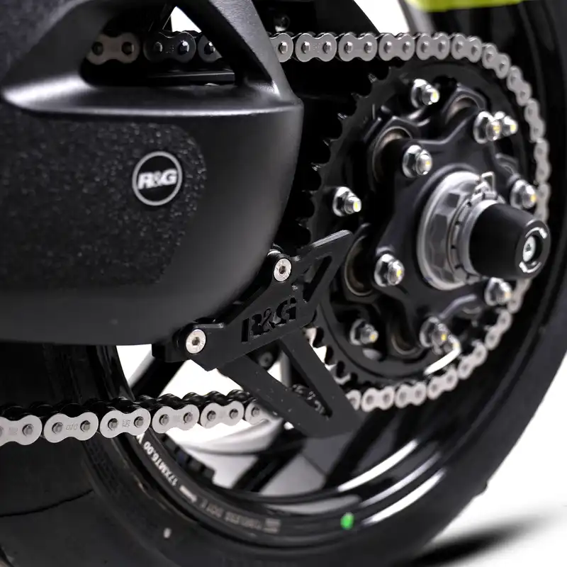 Toe Chain Guards - Toe Guard for the Triumph Speed Triple 1200RX '25-, Speed Triple 1200RR '22- & Speed Triple 1200RS '21-