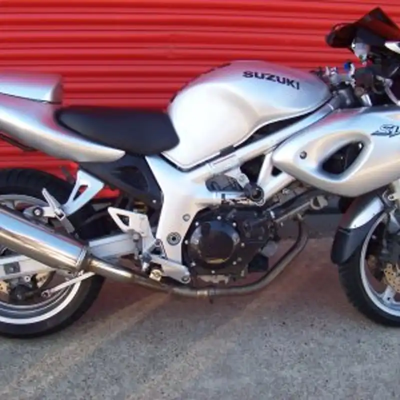 Crash Protectors - Classic Style for Suzuki SV650 up to 2002 unfaired, with bikini fairing and fully faired.