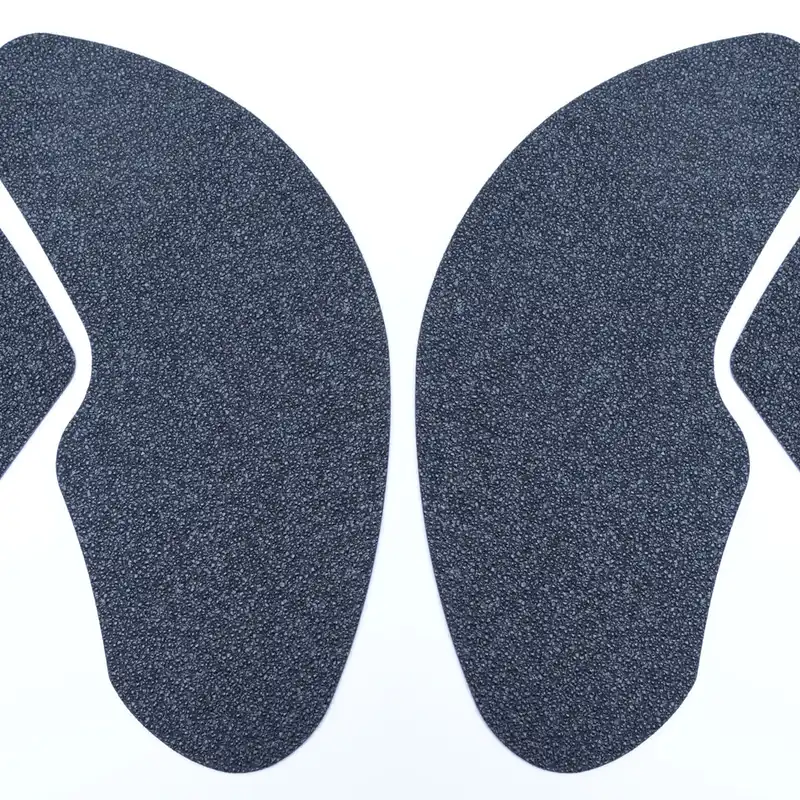 R&G Tank Traction Grip for Suzuki GSR750 '11-