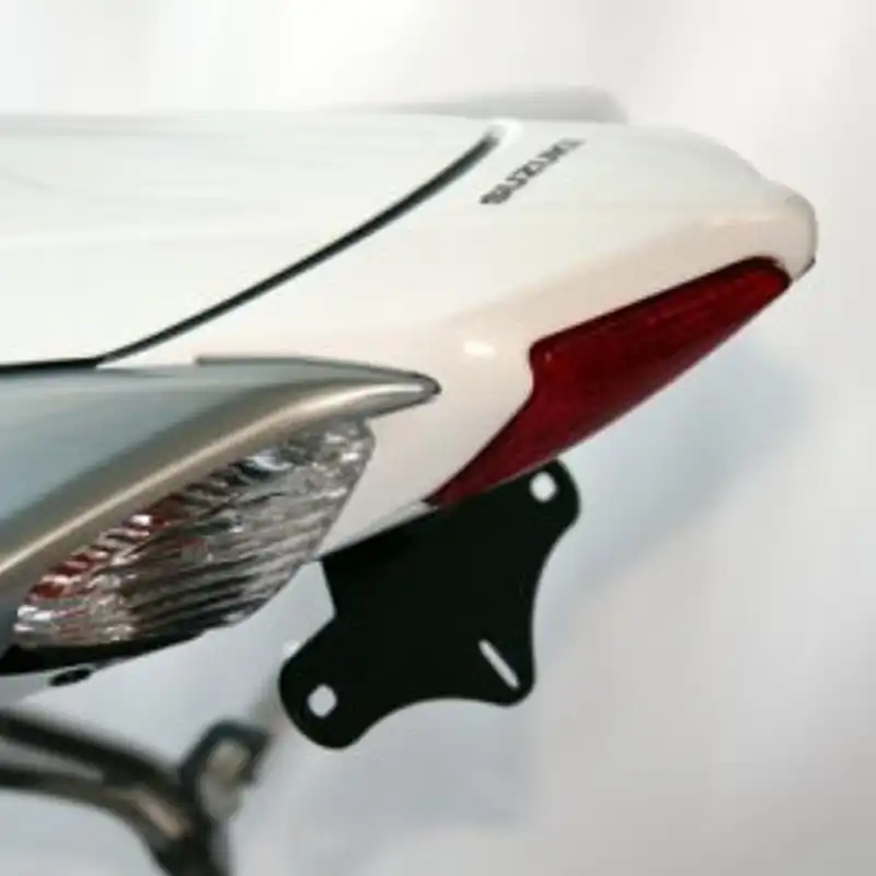 Gsxr 600 tail tidy deals